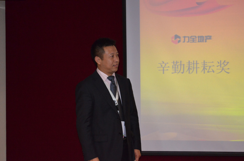 不努力,12月凭什么要对你好一点(图2)