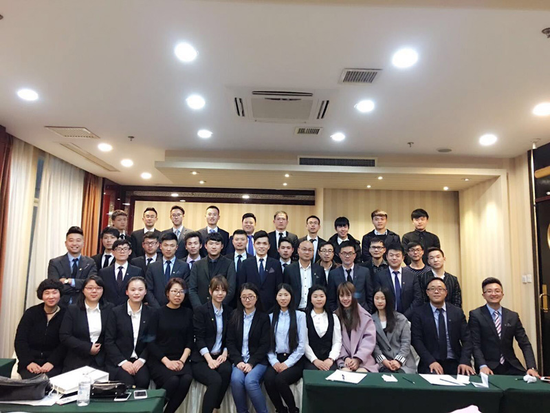 你必须万般努力，才能看起来毫不费力(图1)