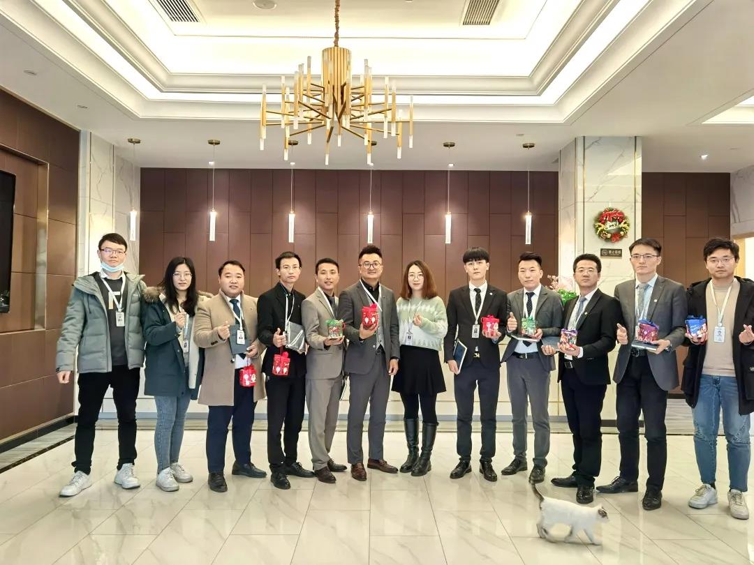 力全地产 虹桥买卖事业部