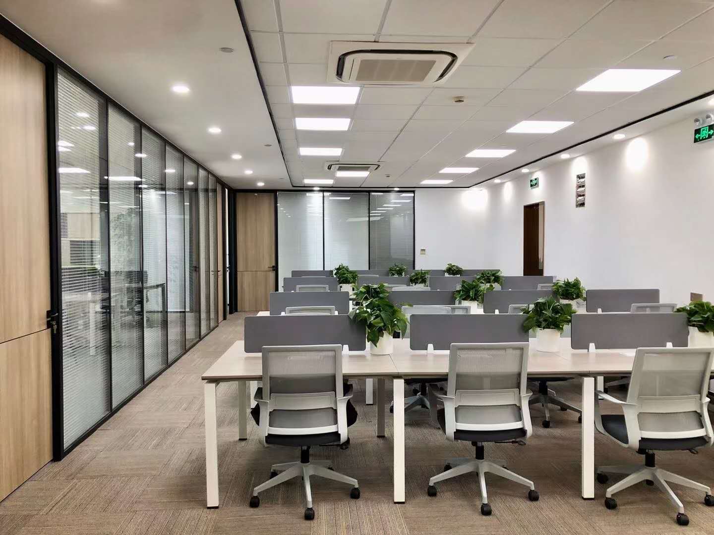 大宁核心地段，精装修带家具，一号线马戏城地铁站，看房随时(图5)