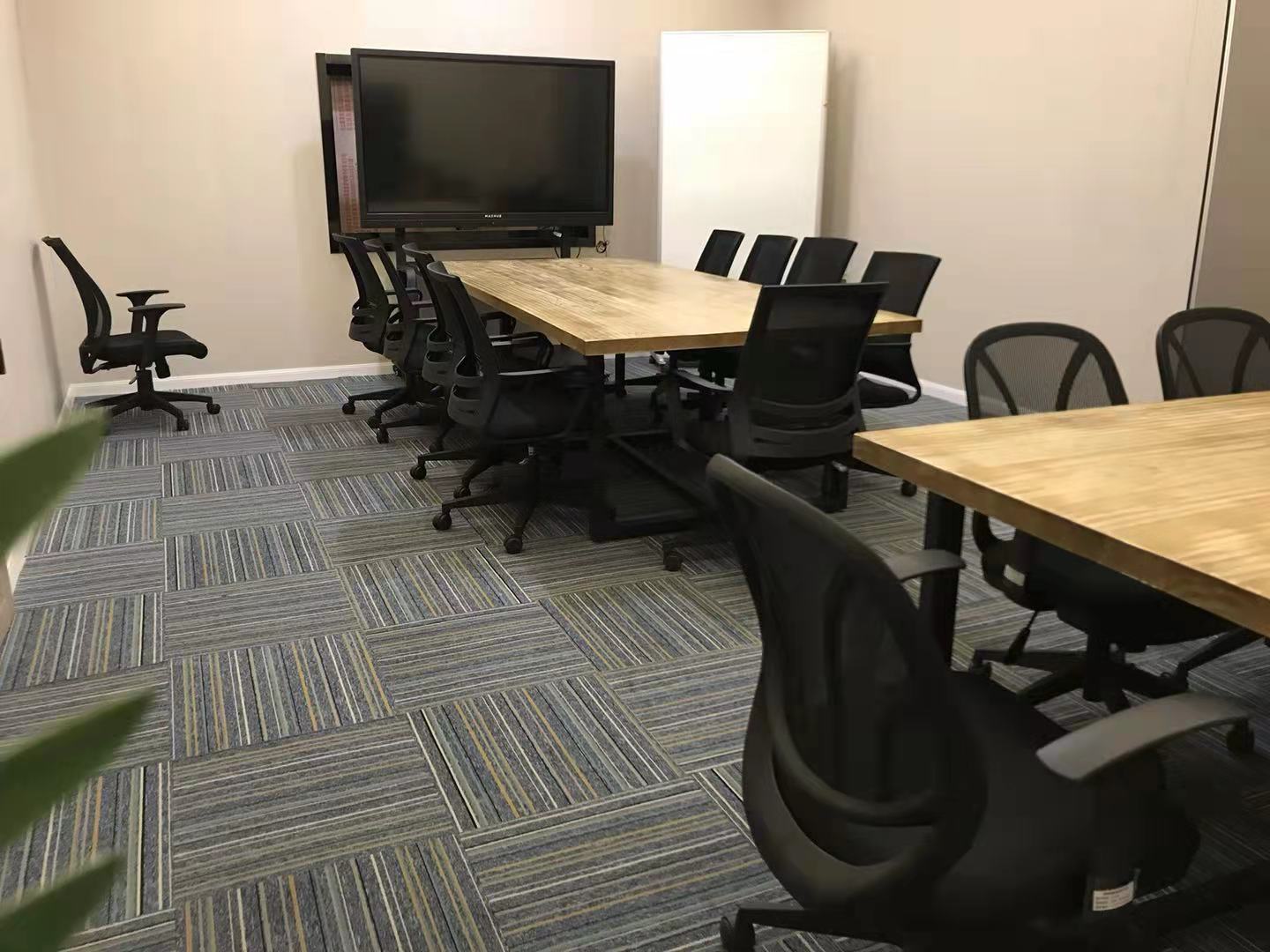 冠捷大厦/6人间精装修带家具/拎包入住/出租/虹桥商务区(图4)