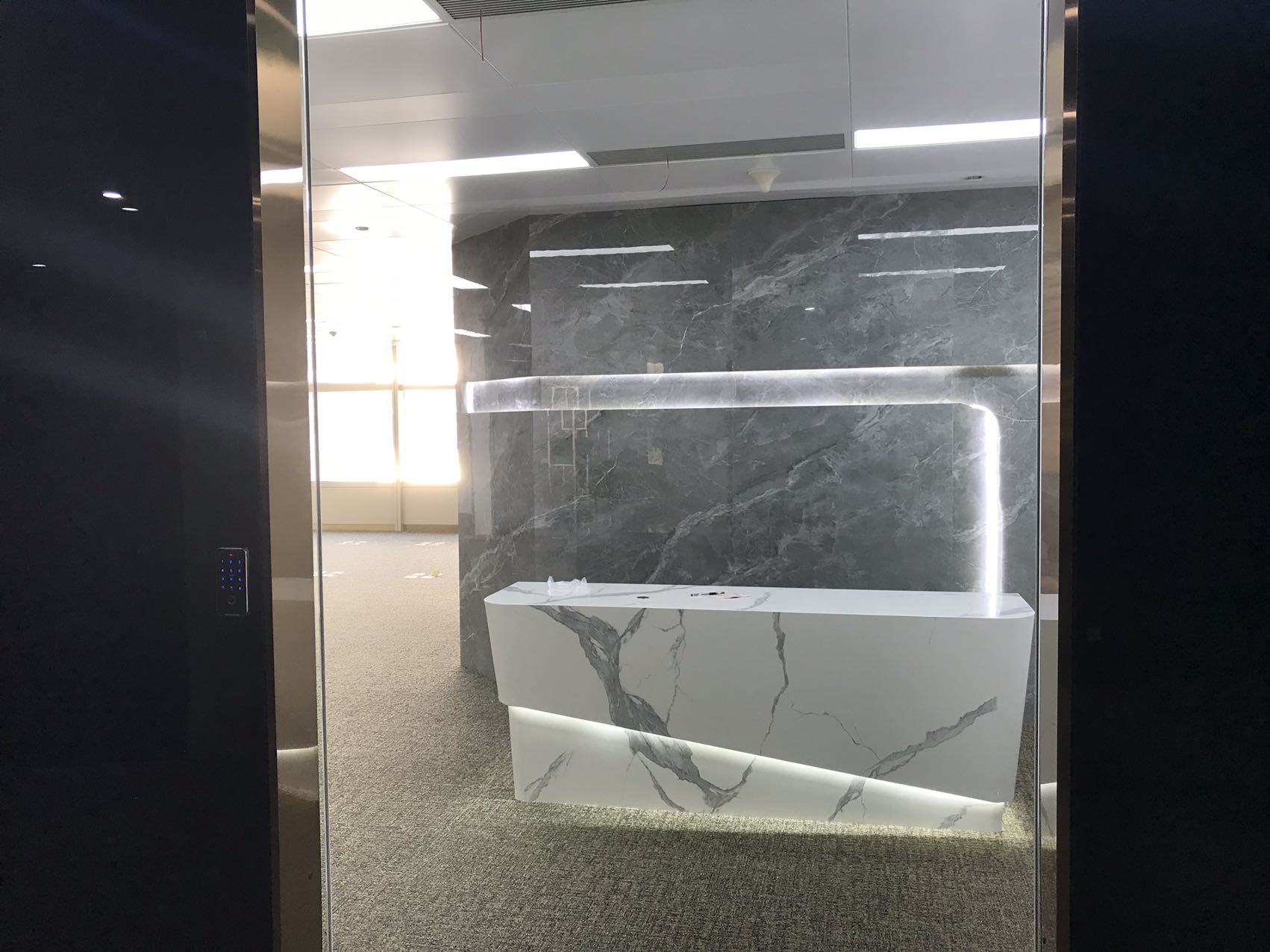 15-22031611421E43.jpg 虹桥火车站万通中心(图1)