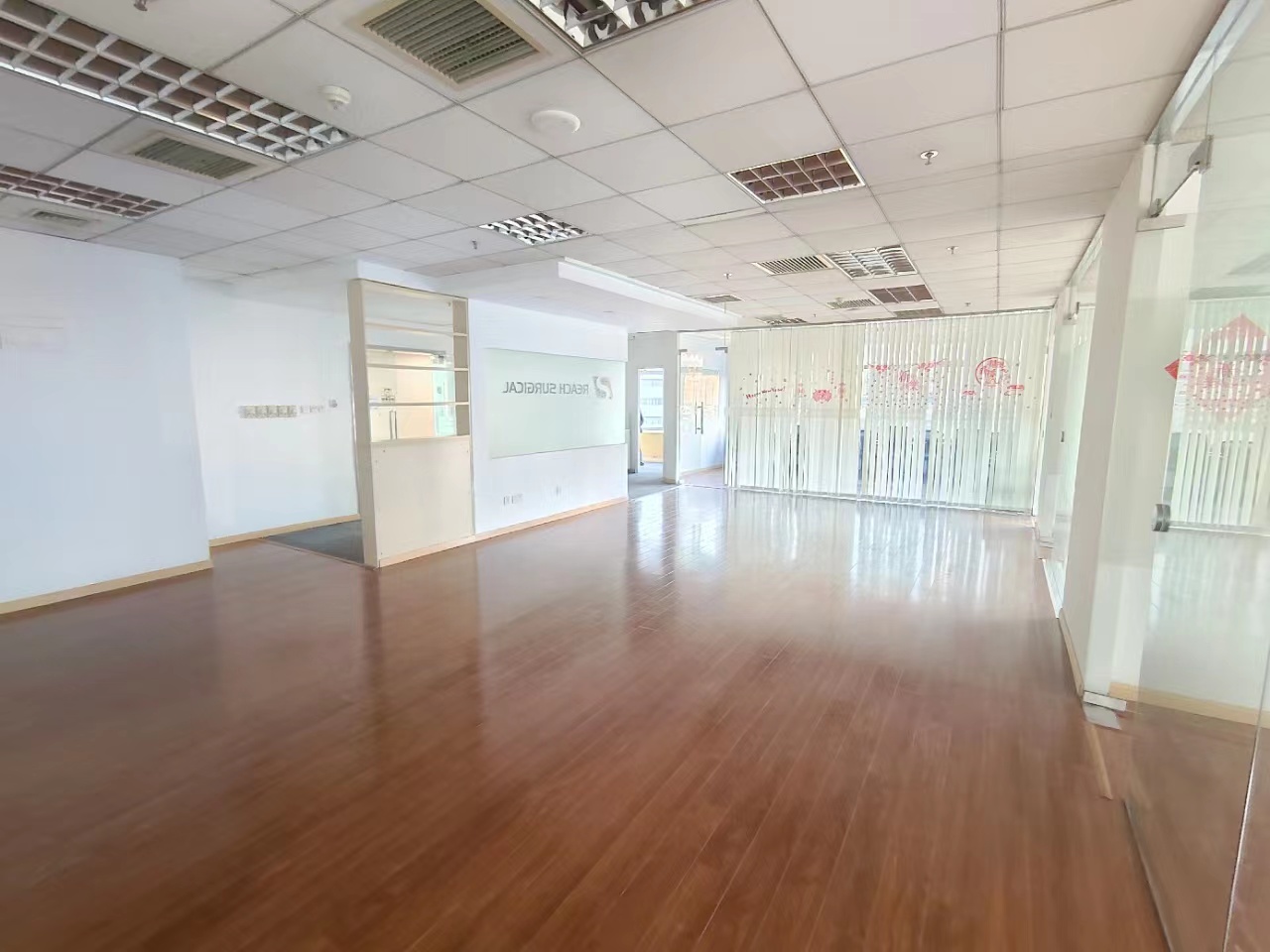 企业广场汉中路新客站200平三轨交通双面采光(图5)