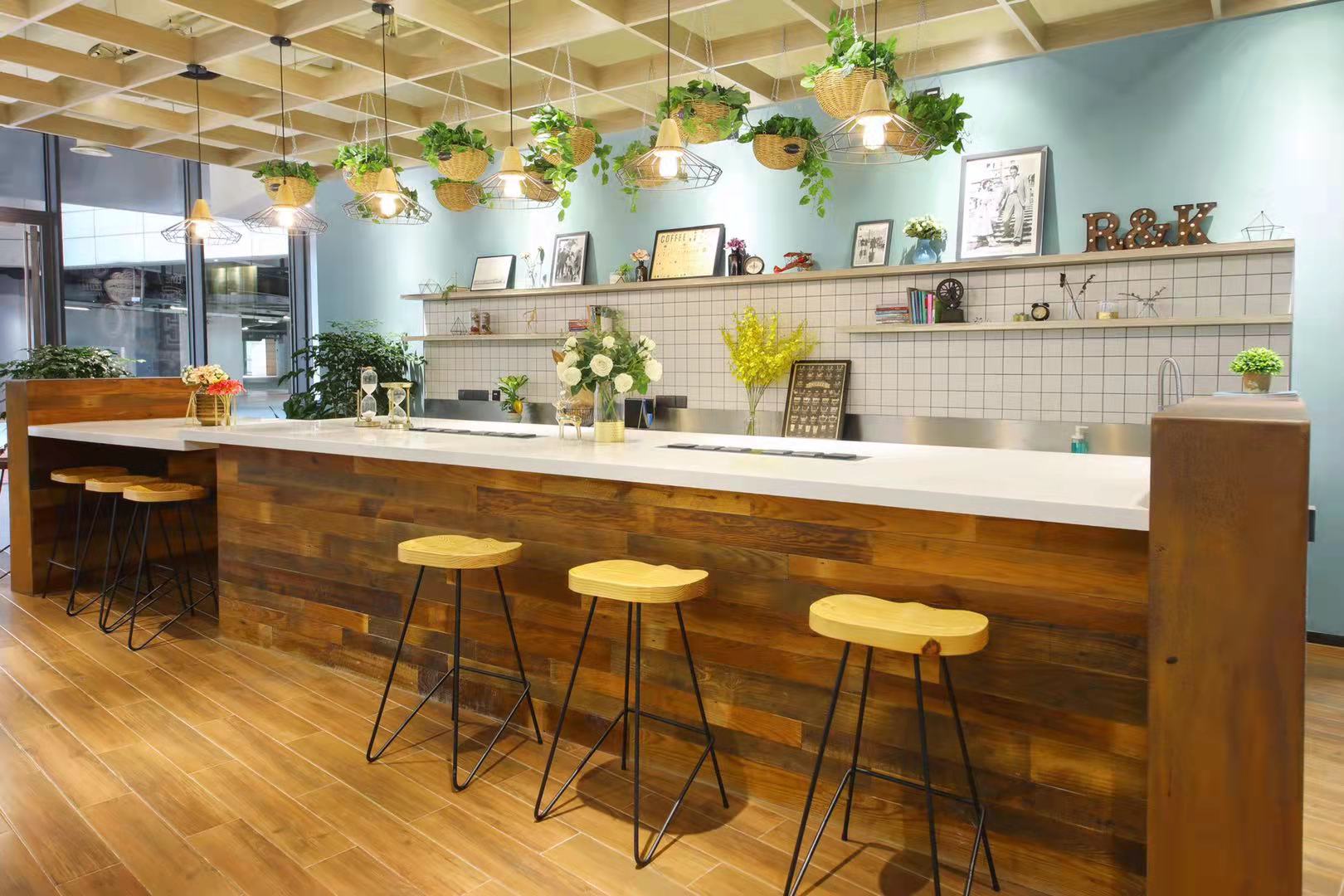 15-22031Q15444910.jpg 虹桥火车站绿谷广场(图6)