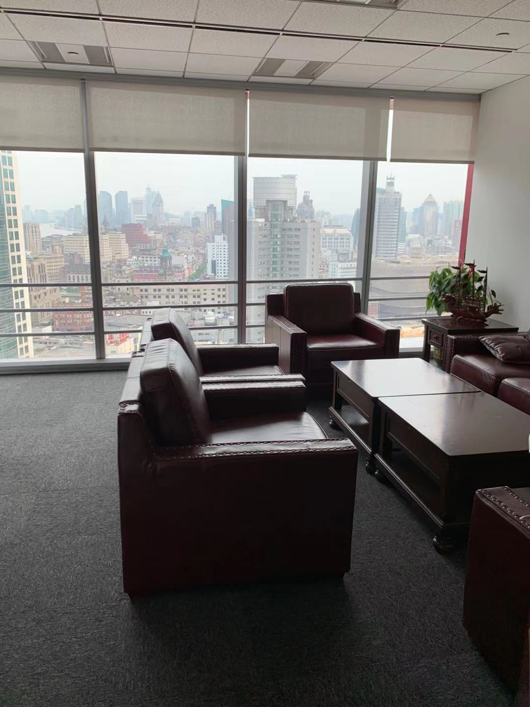 虹口中信广场中高区精装修看江500平现房(图3)