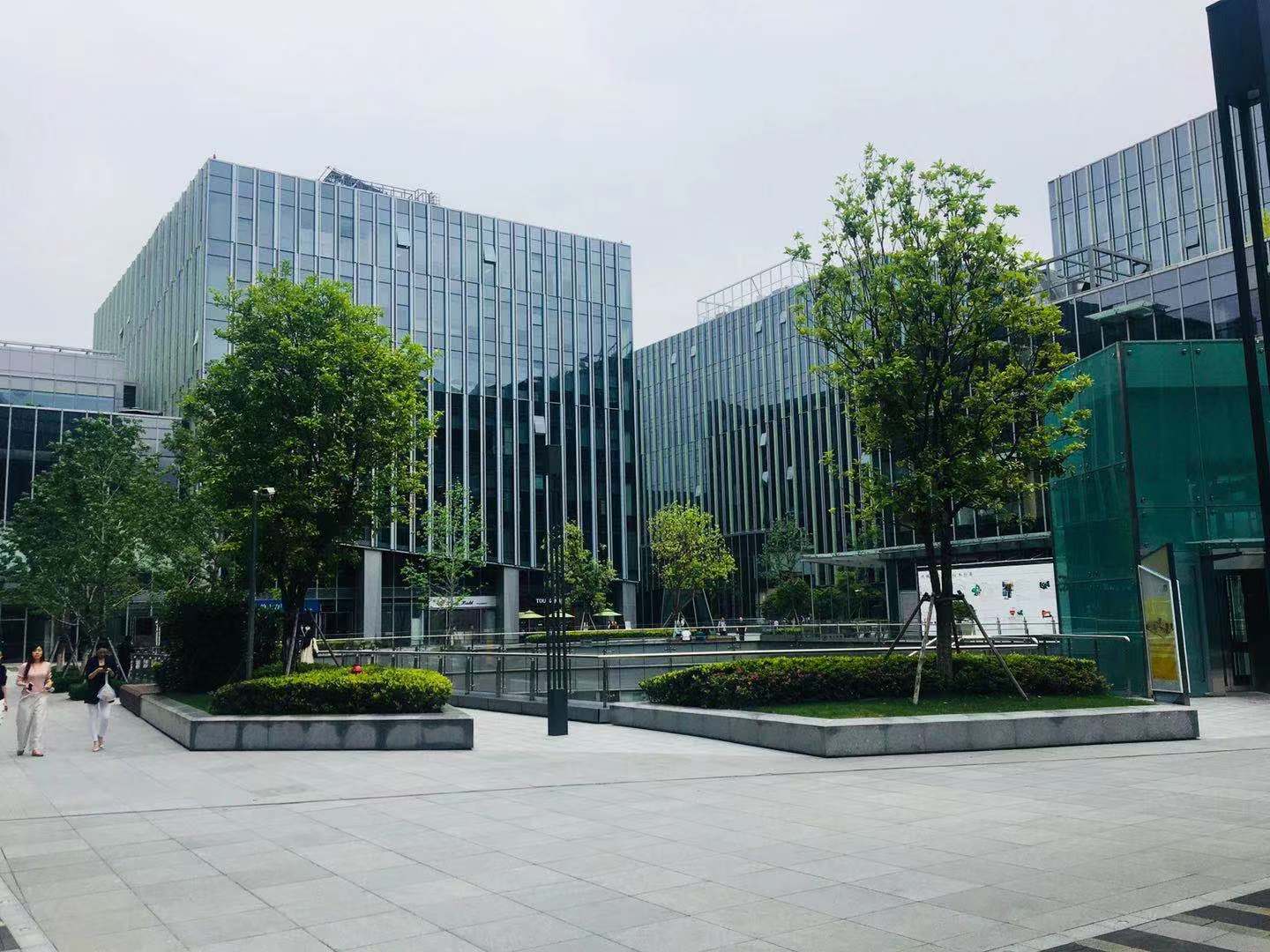 14-220324094T5159.jpg 虹桥万科中心带装修390平(图1)