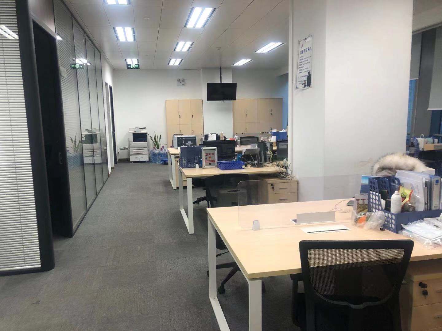 14-220324094T6457.jpg 虹桥万科中心带装修390平(图7)