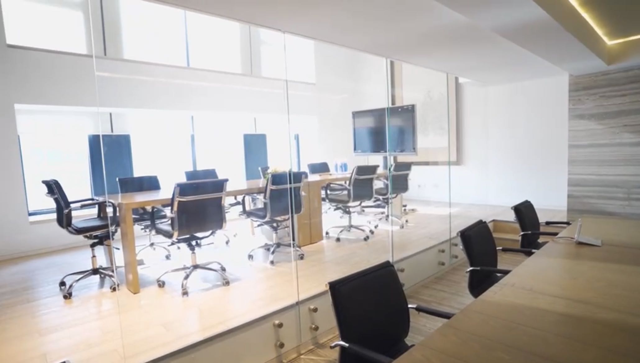 品尊国际中心(图1)