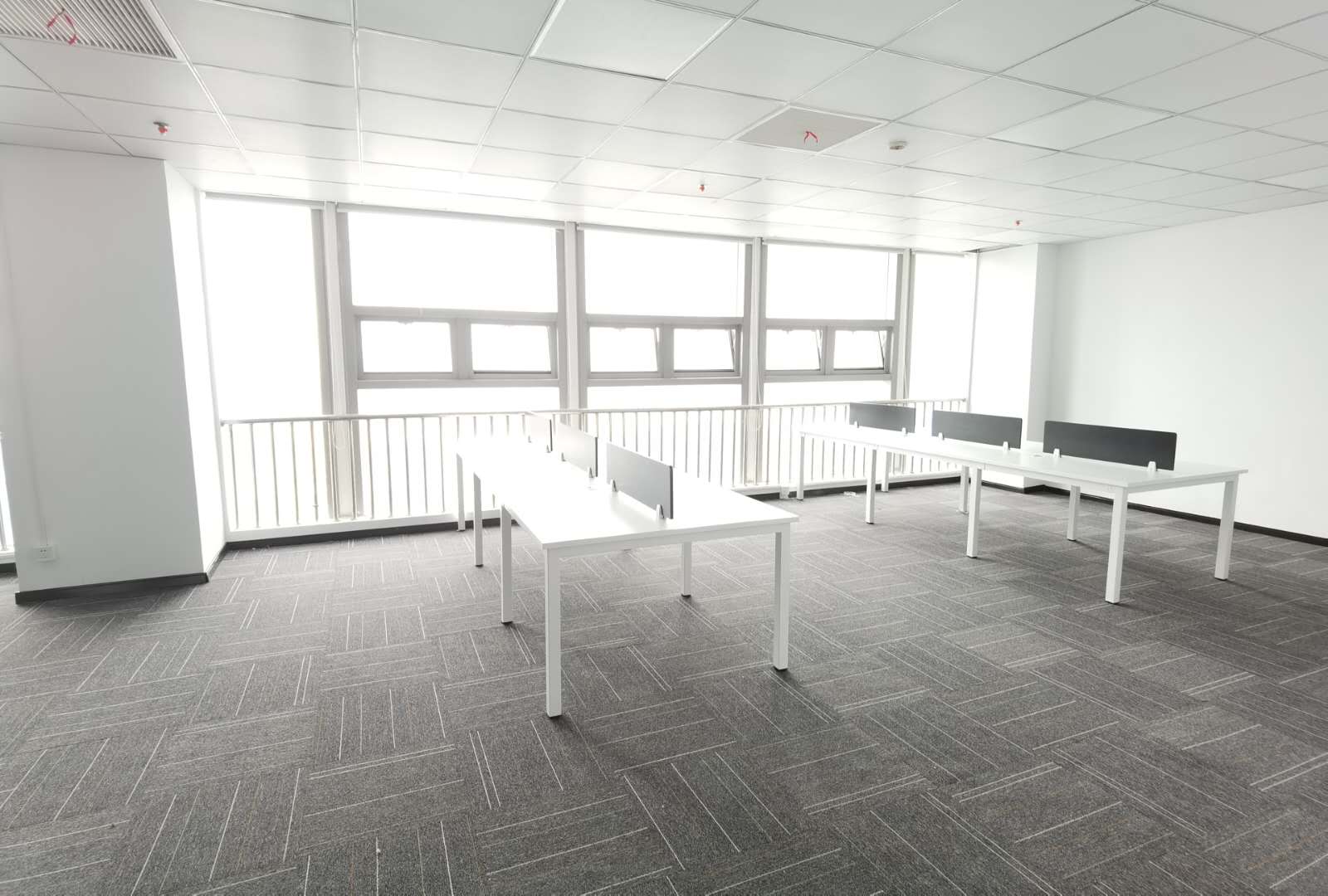 17-2203301241091c.jpg 虹桥万科时一区写字楼,纯写字楼,虹桥商务区,精装修带家具,交通便利,(图6)