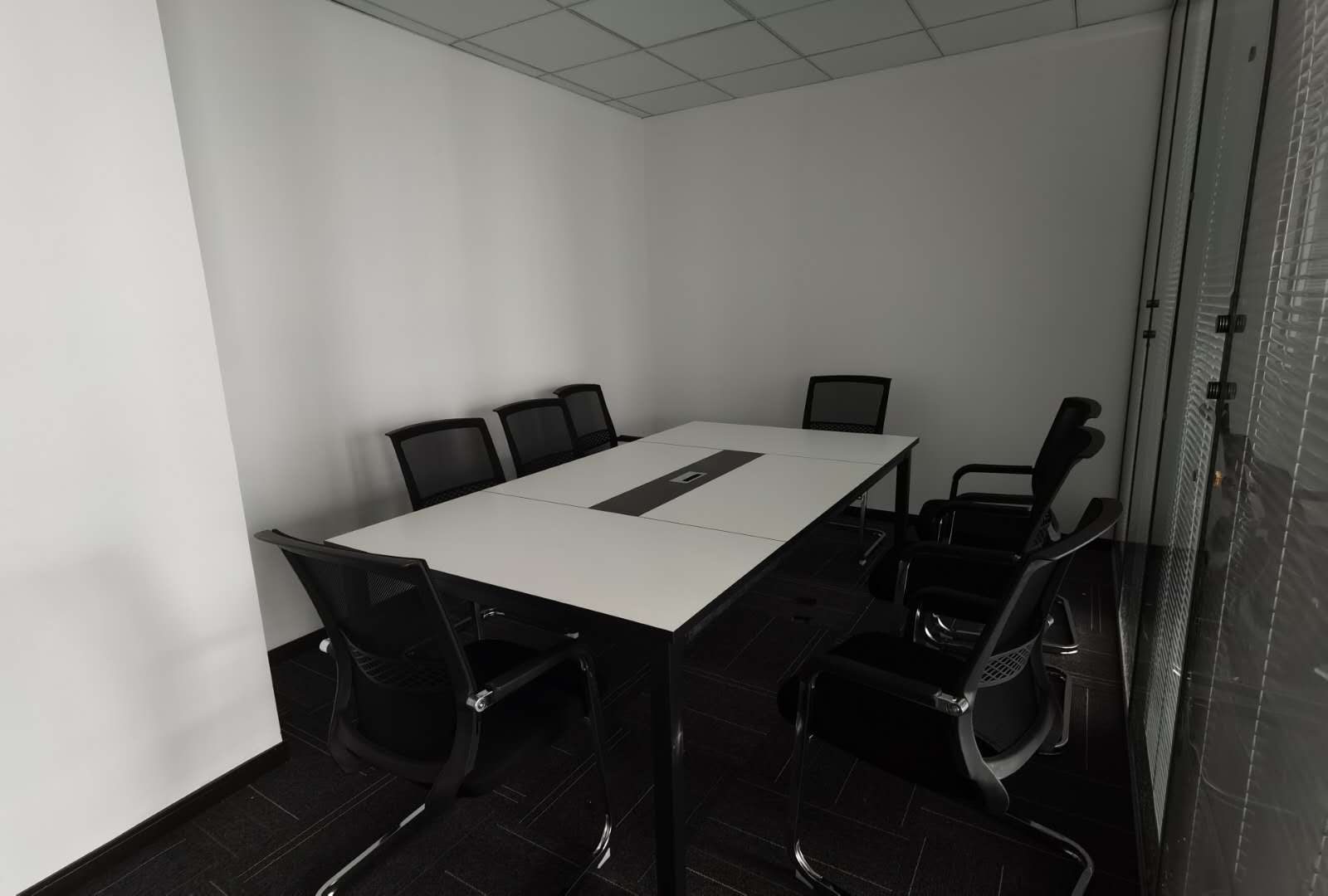 17-2203301241094W.jpg 虹桥万科时一区写字楼,纯写字楼,虹桥商务区,精装修带家具,交通便利,(图5)