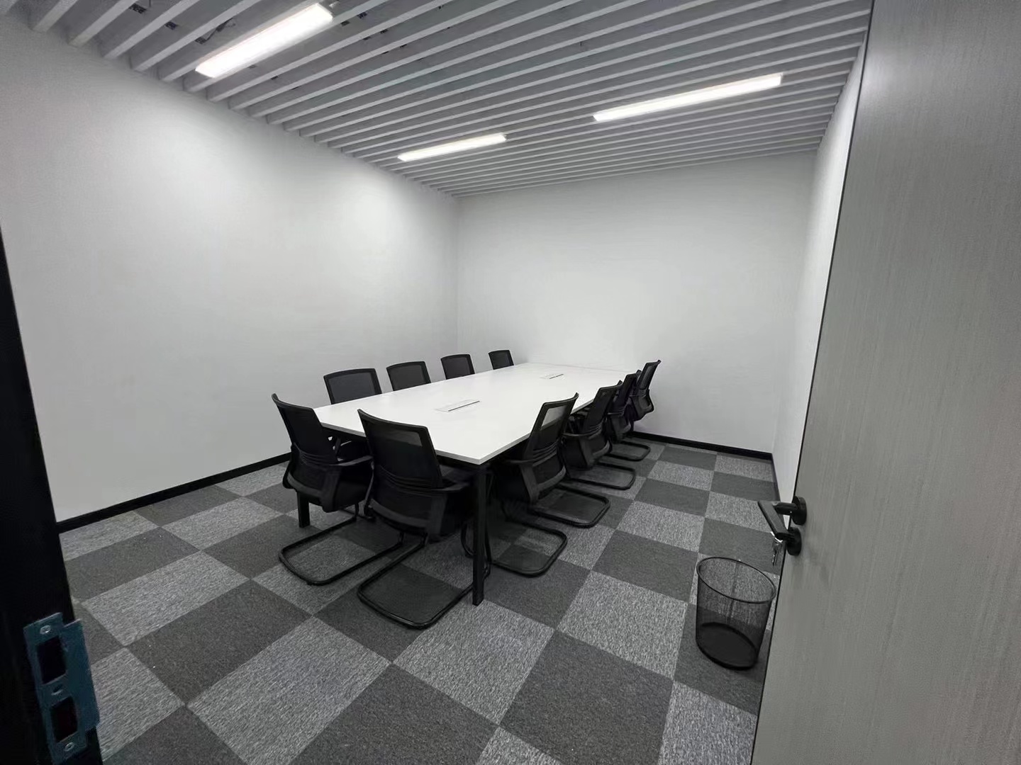 闵行虹桥正荣中心180平精装修带家具无需复原可注册(图3)