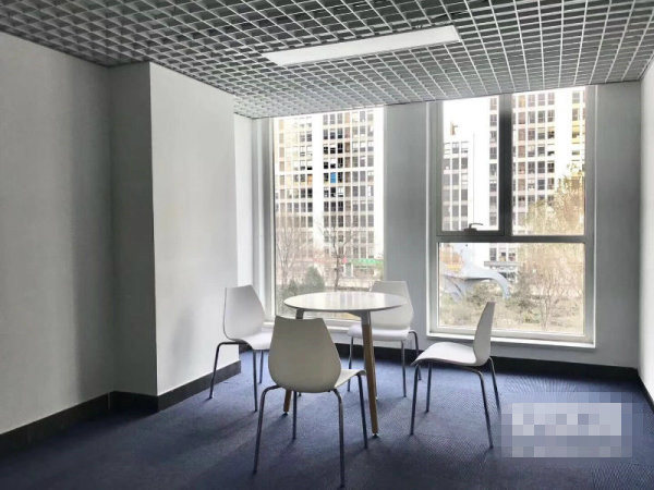 17-2204021159363Y.jpg 五牛控股大厦,精装修带家具,看房随时,业主直租,交通便利(图6)