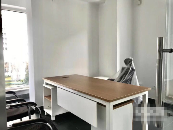 17-22040211593EV.jpg 五牛控股大厦,精装修带家具,看房随时,业主直租,交通便利(图2)