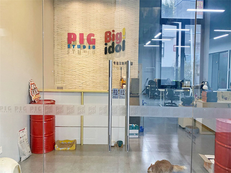 12-220406163SQY.jpg 静安大融城(办公)静安商业综合体,纯写字楼出租,多种交付标准,配套完善, 采光好(图1)