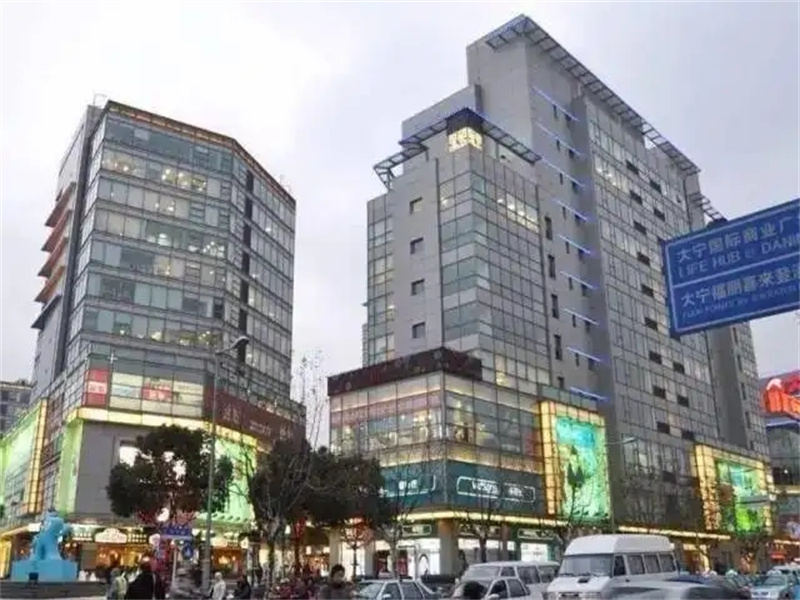 12-22040QAK0L9.jpg 大宁国际商业广场-1座(图1)