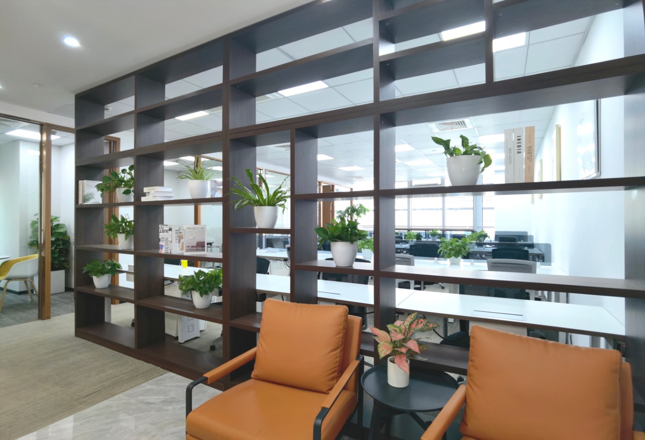 9-2204121Z04WX.jpg 静安泰禾大厦280平精装全配落地窗双面采光(图2)