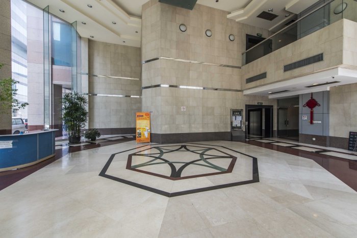 6-220413143640961.jpg 斯米克大厦特价写字楼出租(图1)