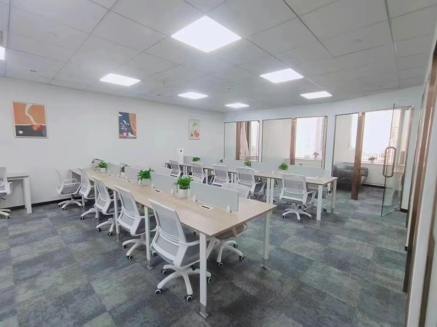 16-2204141053132b.jpg 浦东森兰美奂大厦398平精装修带家具优质房源出租(图3)