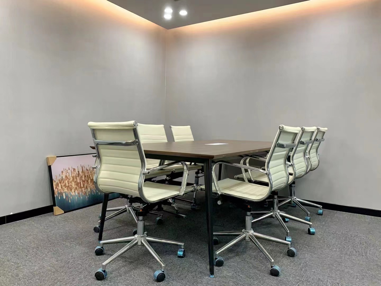 9-220414164259450.jpg 长宁晨讯科技大楼200平精装修带家具拎包入住独立空调(图2)