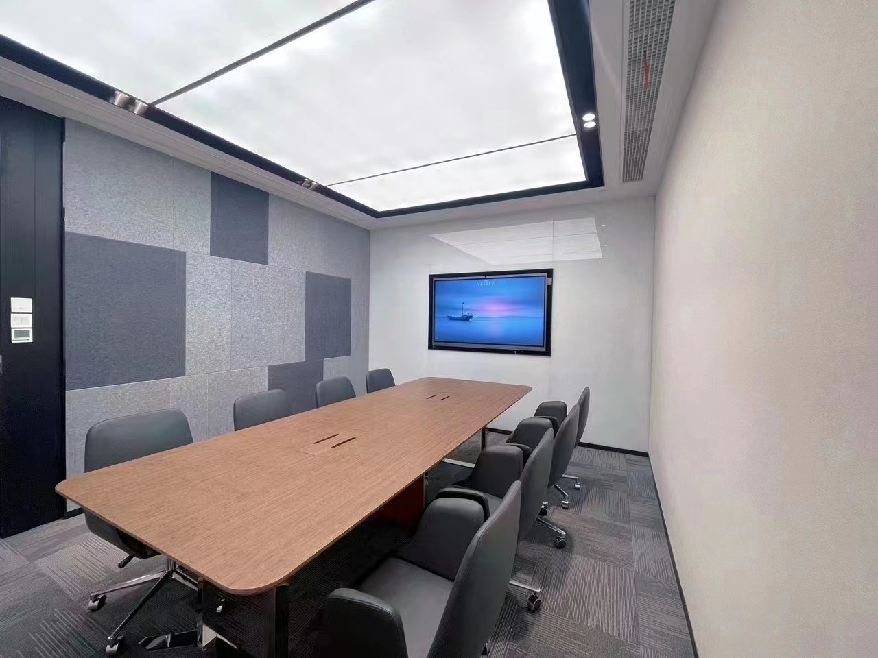 9-22041QH35U18.jpg 双狮汇大厦精装修带家具隔断可改多面积可选拎包入住(图5)