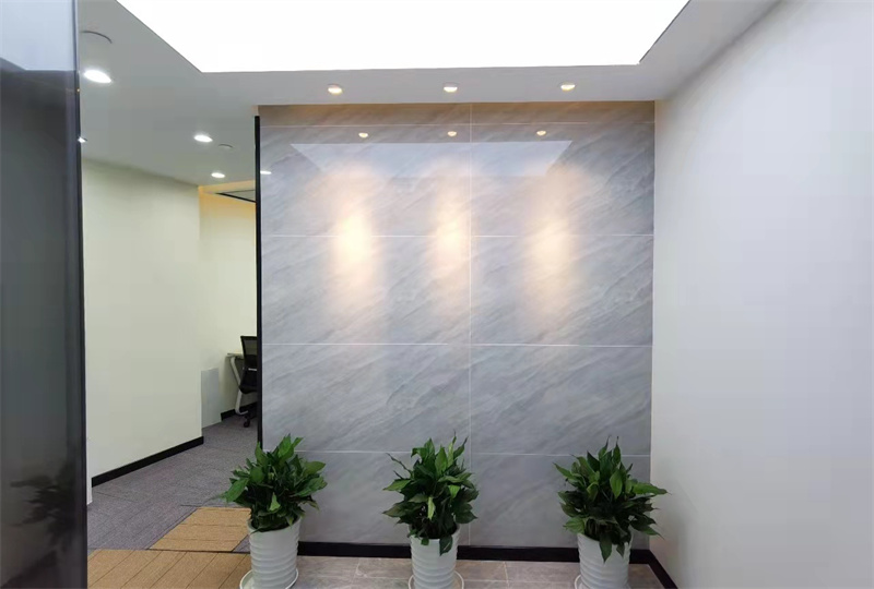 12-220422140I4Y3.jpg 陆家嘴-恒生银行大厦 拎包入住 精装修 有疫情减免房租政策补助(图8)