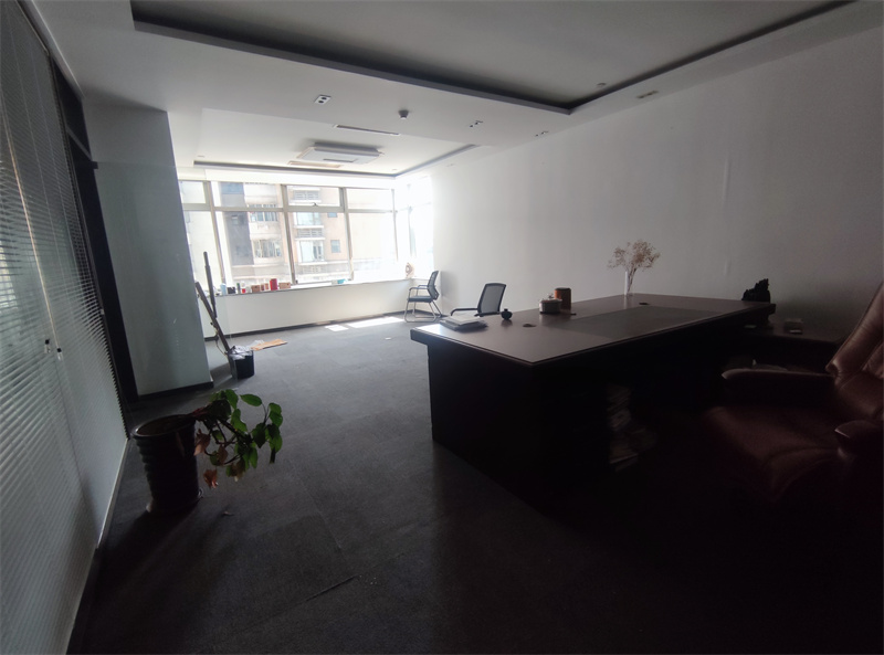 万体馆小面积63至128嘉汇国际独立空调朝南可办公注册可美容(图2)