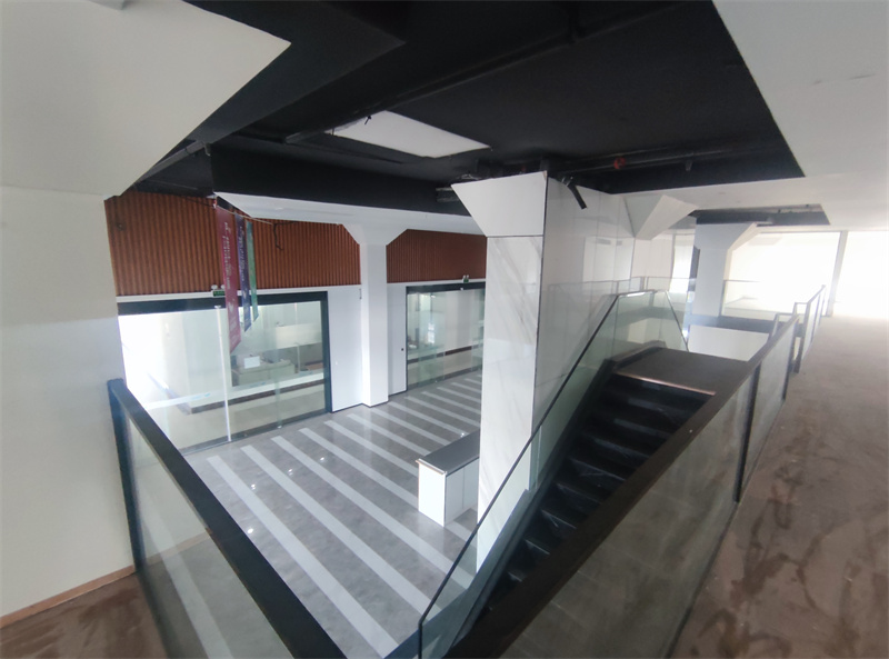 地铁口纯写字楼业主年前急租周边配套齐全价格美丽(图4)