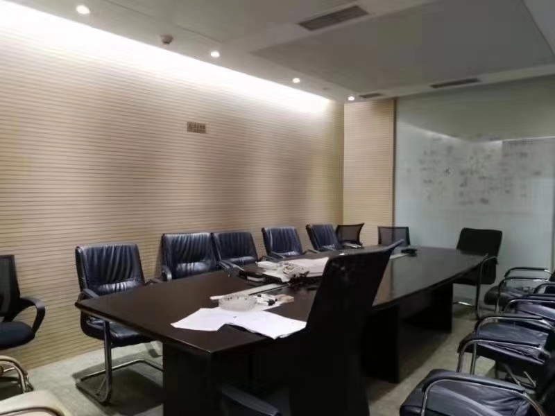 邮电大厦176平精装修带家具优质房源出租(图2)