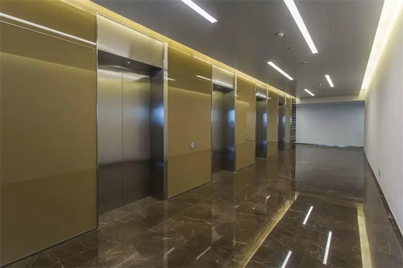 12-220512144543511.jpg 汉中路地标写字楼凯德星贸中心出租地铁上建高端大气的办公室(图1)