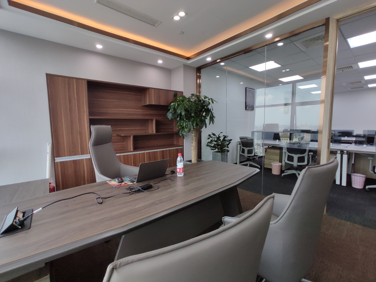 高区现房! 嘉里企业中心,办公室出租178平精装修,五轨交汇!(图8)