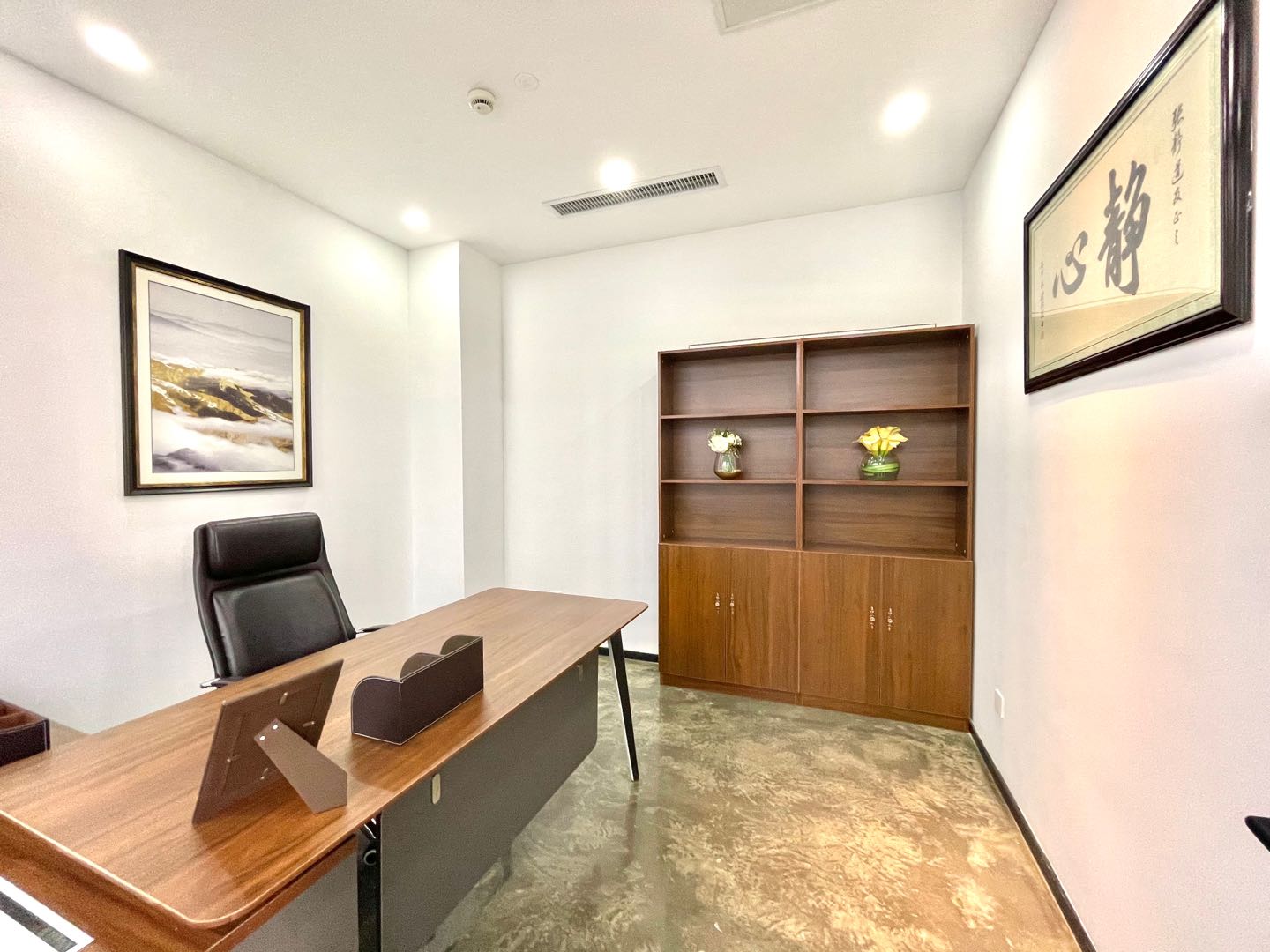 7-2205131014163K.jpg 沙田大厦 写字楼办公出租 长寿路地铁站附近 拎包入住 采光好 价格好谈 24小时空调 适合加班 300平出租(图5)