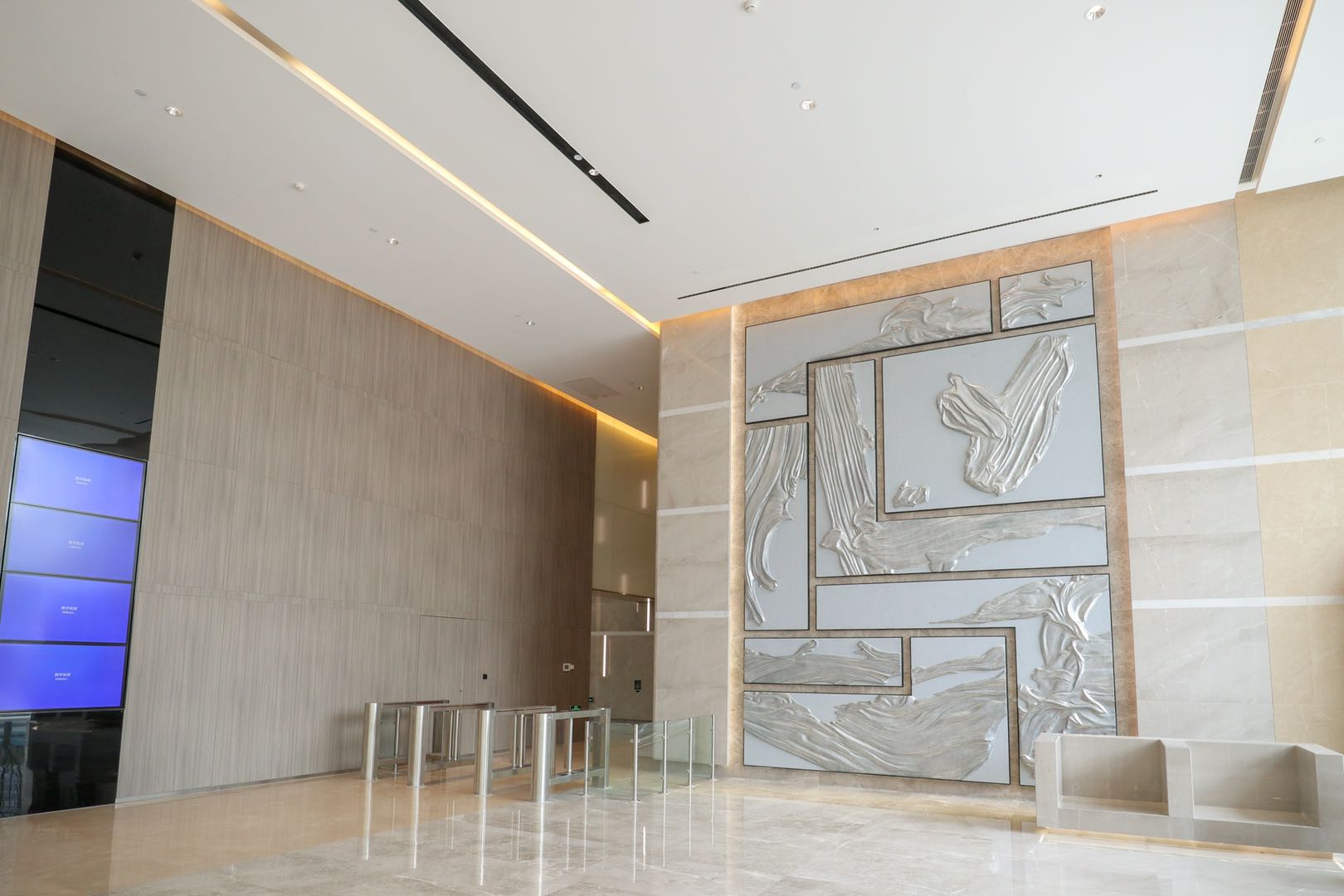 7-22051Q2503G41.jpg 普陀长风大渡河华大科技园 写字楼创意园 办公出租 精装修带家具拎包入住 互联网科技政策可定制装修 1000平整层现房出租24小时空调(图2)