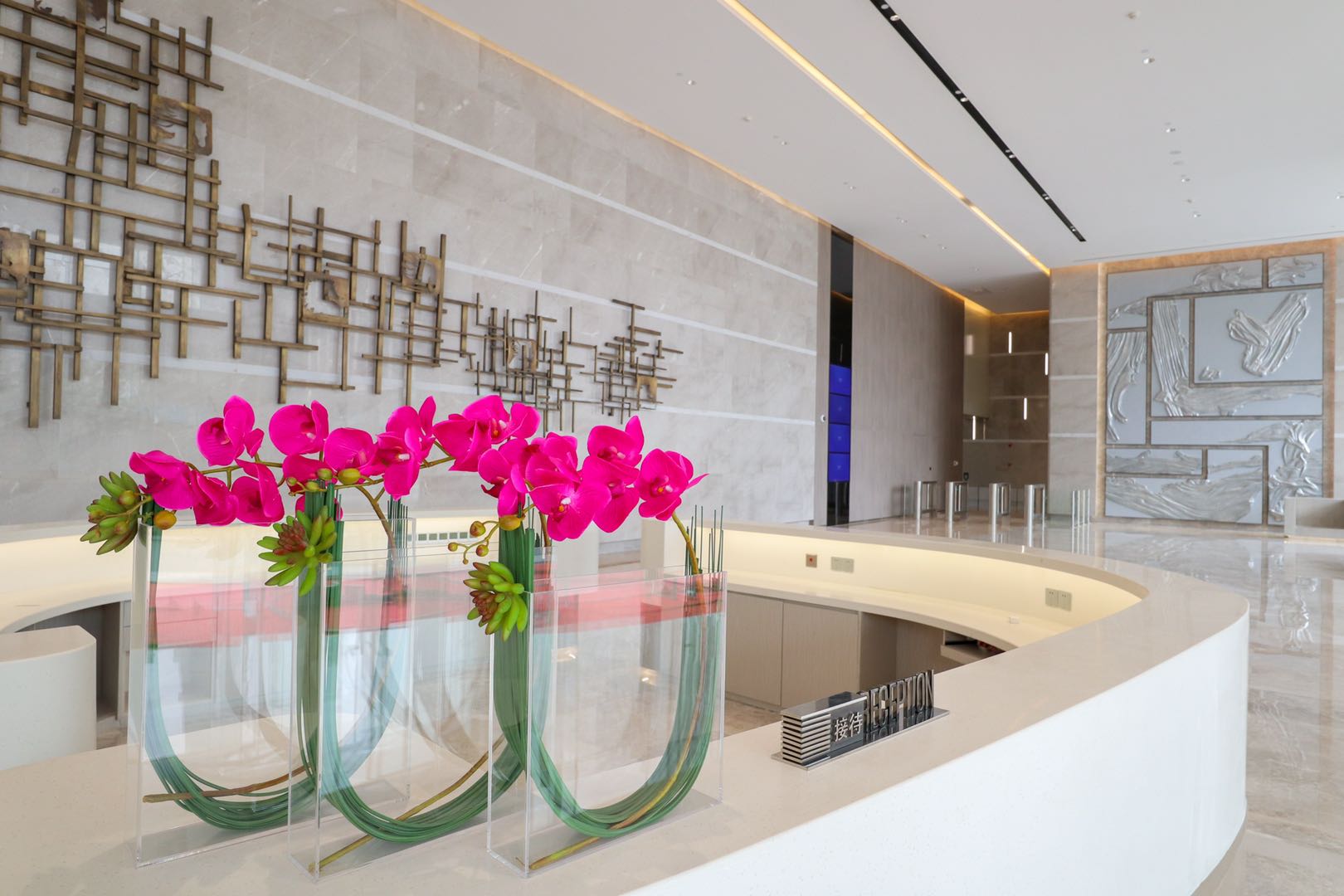 7-22051Q2503K63.jpg 普陀长风大渡河华大科技园 写字楼创意园 办公出租 精装修带家具拎包入住 互联网科技政策可定制装修 1000平整层现房出租24小时空调(图1)