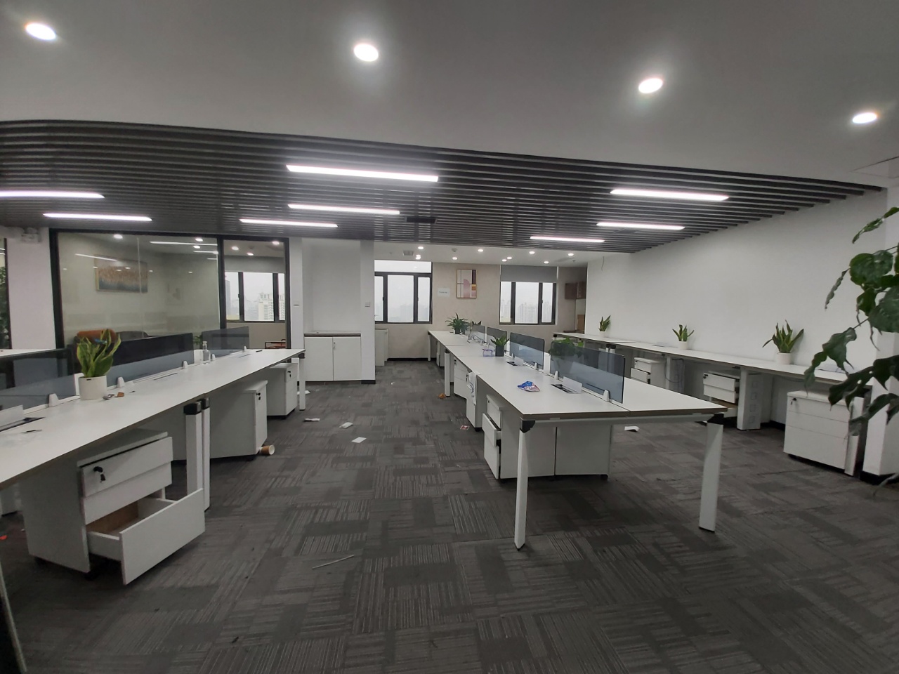 12-2205241P1563S.jpg 静安商业办公聚汇,泰禾大厦高层采光好 , 精装修落地窗采光 I(图6)