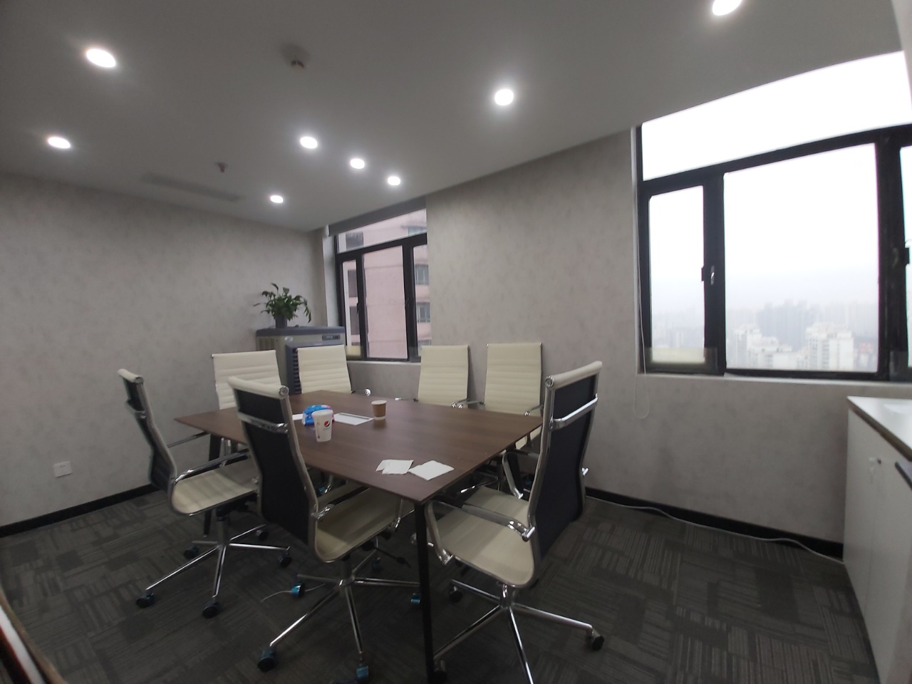 12-2205241P15LY.jpg 静安商业办公聚汇,泰禾大厦高层采光好 , 精装修落地窗采光 I(图8)